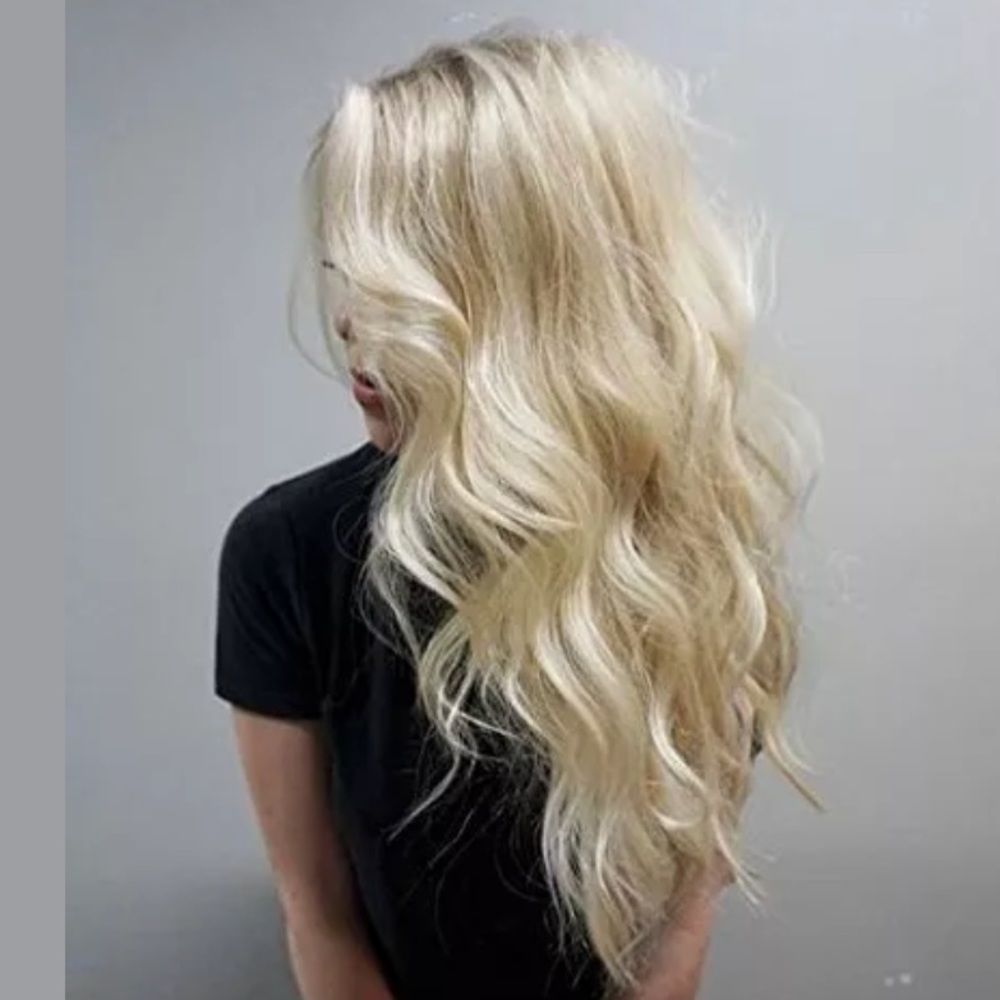 SOLD 100% human remi blonde wig, bodywave NIB - Picture 1 of 8